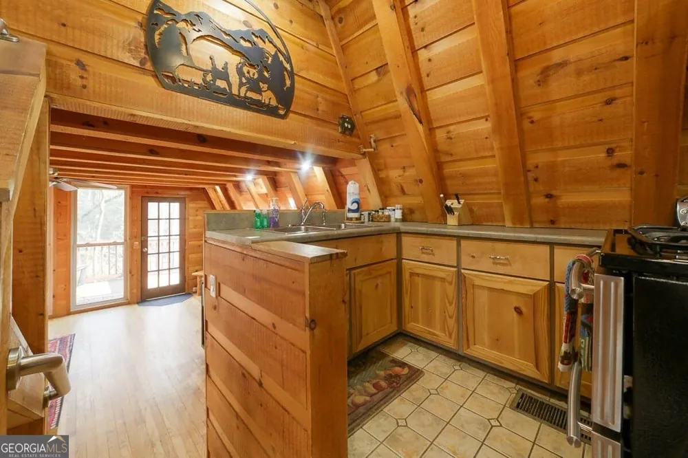 130 Mustang Creek RD Cleveland, GA 30528