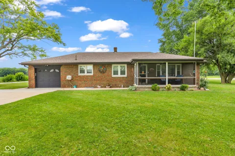 2490 W County Road 400 Road S