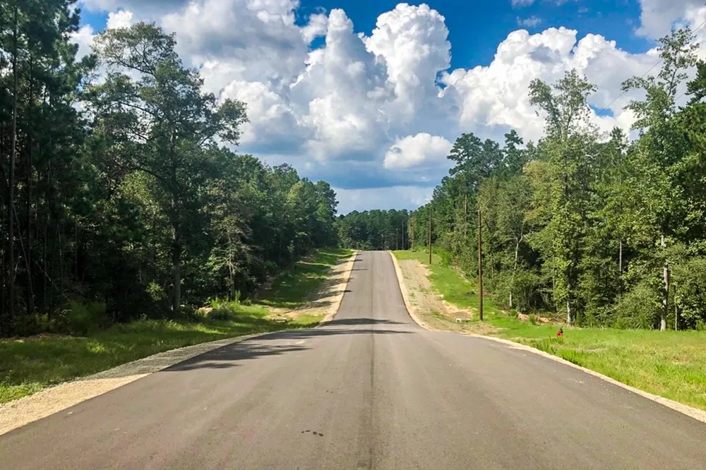 3 Sky Oak Lane Huntsville, TX 77340