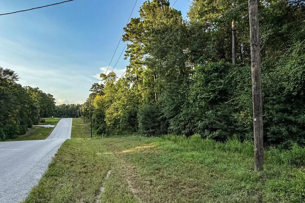 3 Sky Oak Lane Huntsville, TX 77340