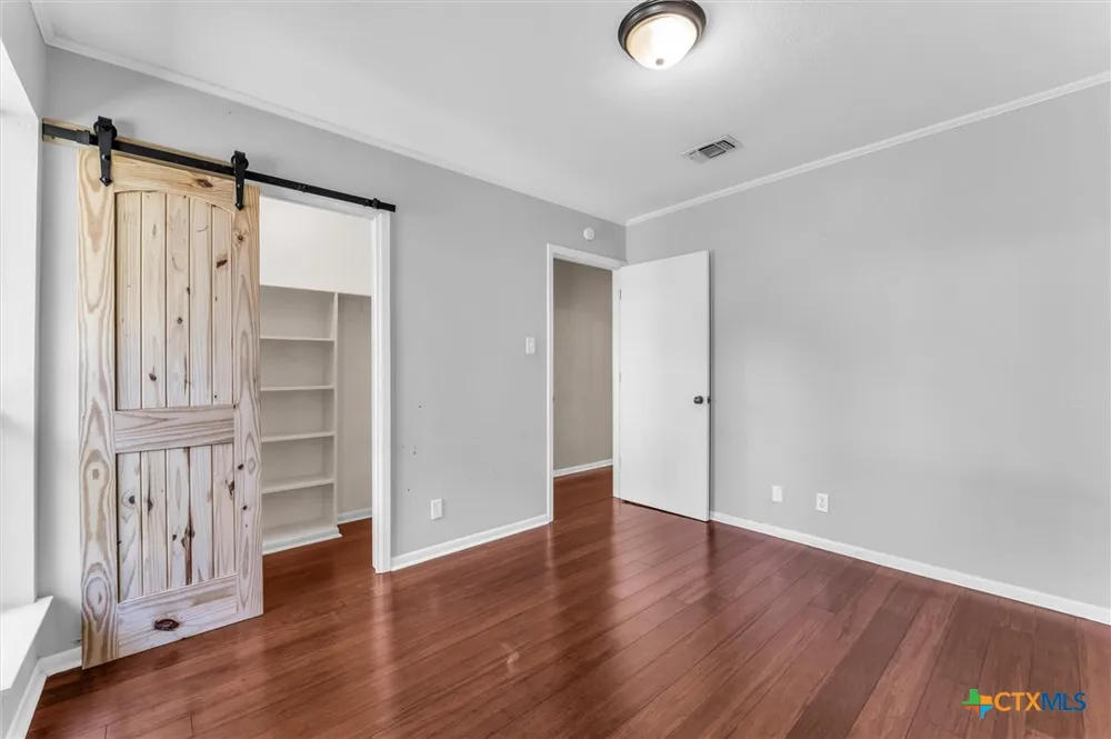 9730 Timberview Drive Woodway, TX 76712