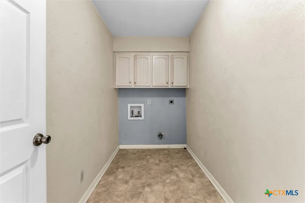 9730 Timberview Drive Woodway, TX 76712