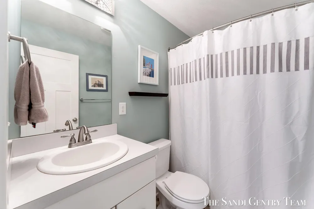 7285 Sue Marie Lane Muskegon, MI 49442