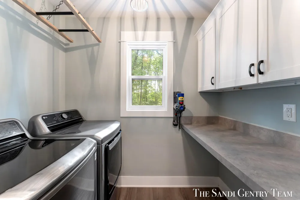 7285 Sue Marie Lane Muskegon, MI 49442