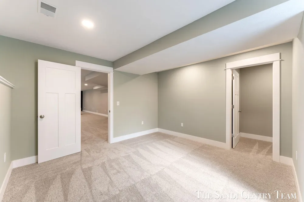7285 Sue Marie Lane Muskegon, MI 49442