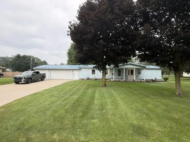 202 S Elm White Pigeon, MI 49099