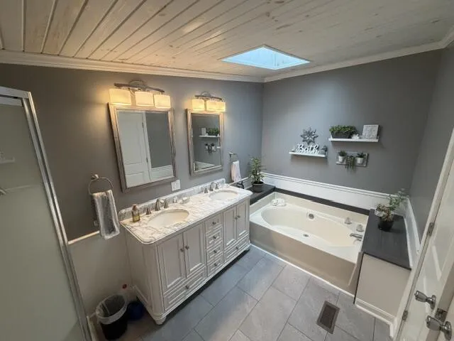 202 S Elm White Pigeon, MI 49099