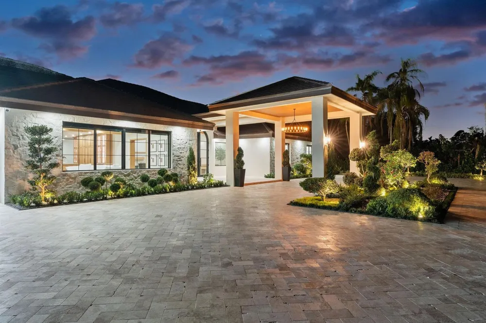 13110 Mustang Trail Southwest Ranches, FL 33330