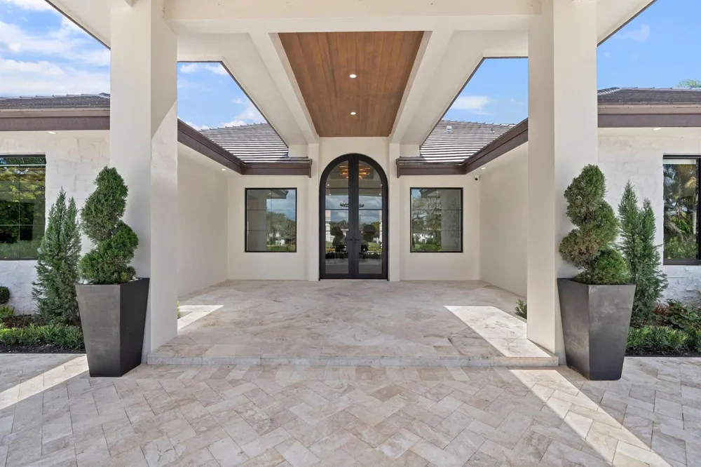 13110 Mustang Trail Southwest Ranches, FL 33330