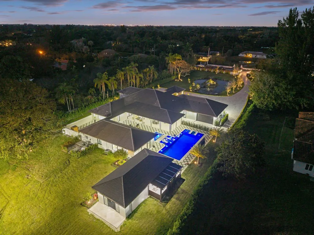 13110 Mustang Trail Southwest Ranches, FL 33330