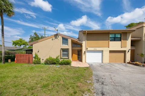 3046 W Missionwood Ln #A-2