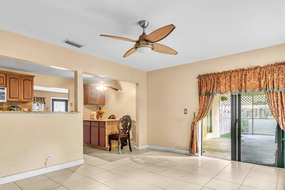 9522 Affirmed Lane Boca Raton, FL 33496
