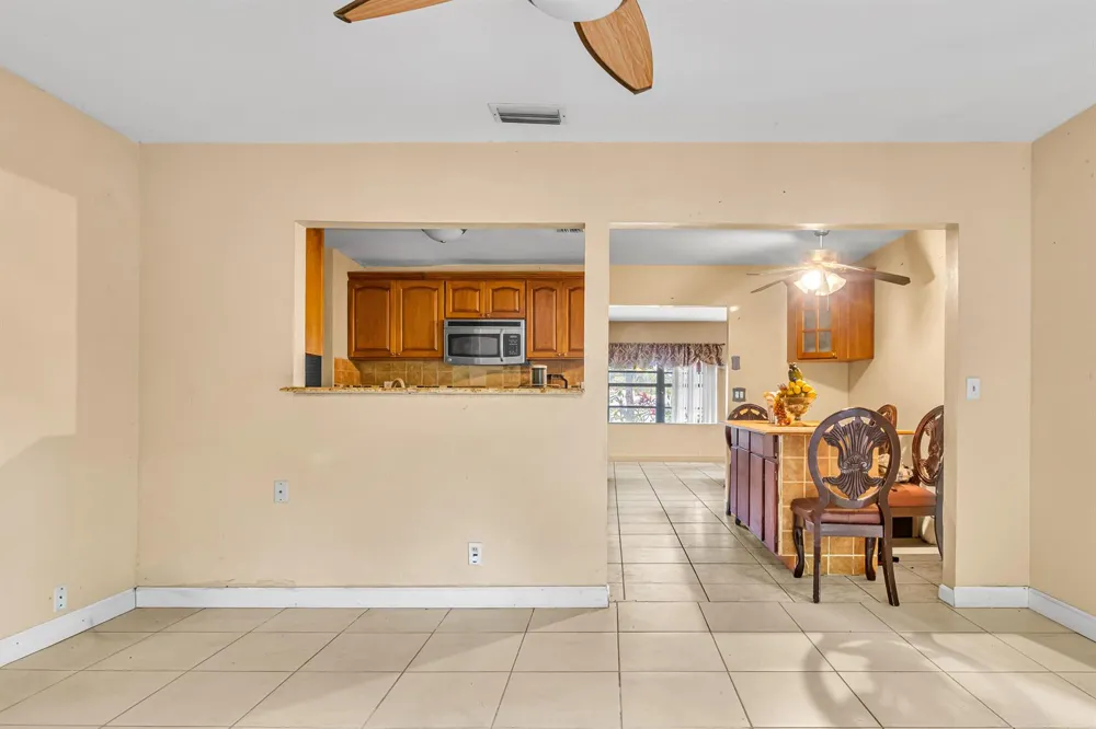 9522 Affirmed Lane Boca Raton, FL 33496