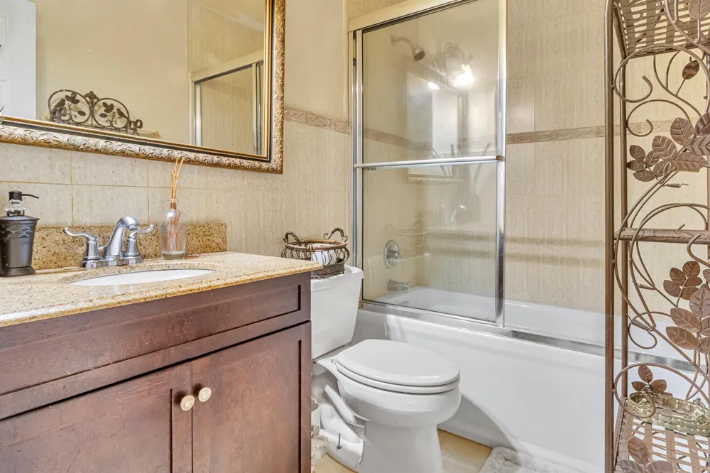 9522 Affirmed Lane Boca Raton, FL 33496