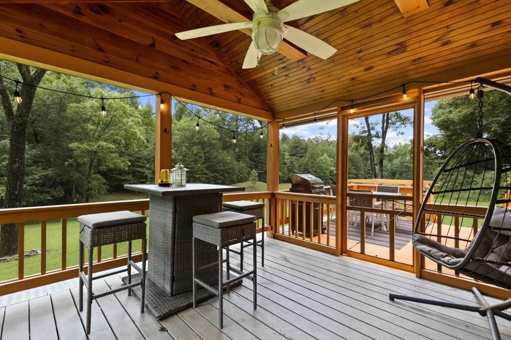 30 Seabolt Morganton, GA 30560