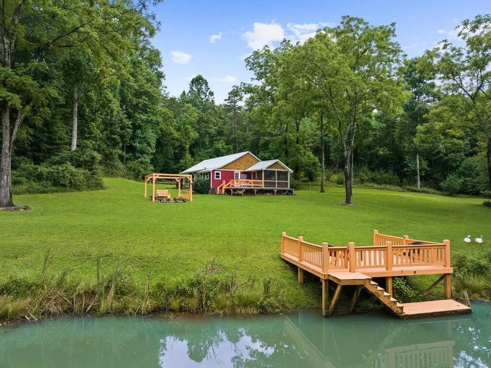 30 Seabolt Morganton, GA 30560