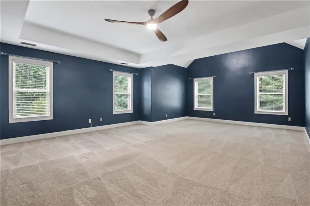 211 Dakotahs Bend Newnan, GA 30263