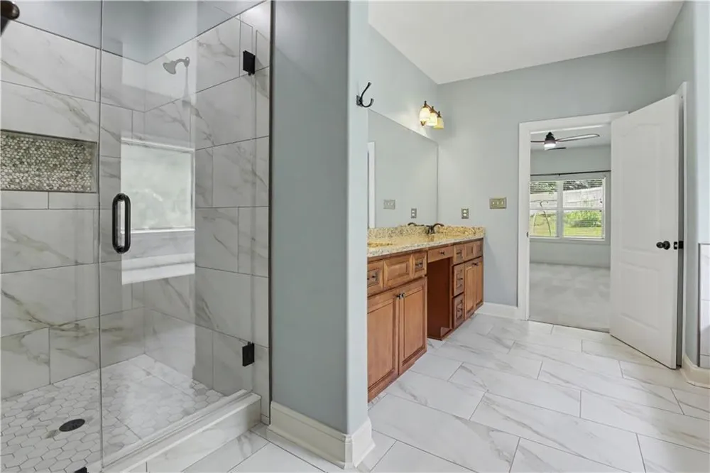 211 Dakotahs Bend Newnan, GA 30263