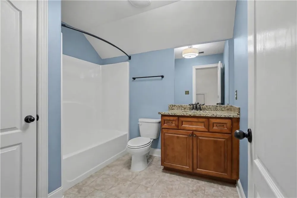 211 Dakotahs Bend Newnan, GA 30263