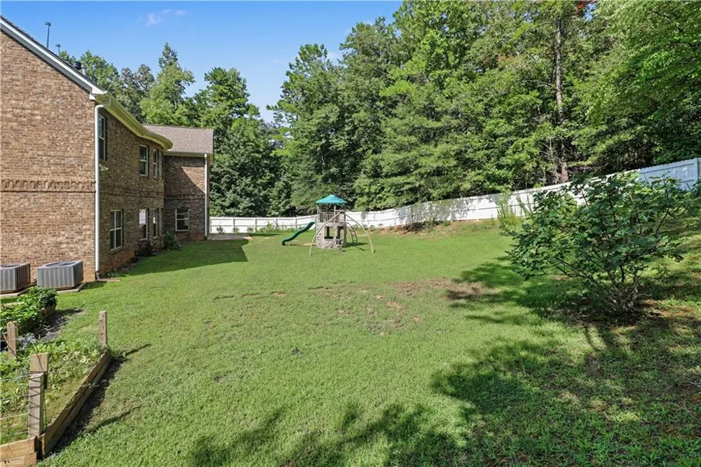 211 Dakotahs Bend Newnan, GA 30263