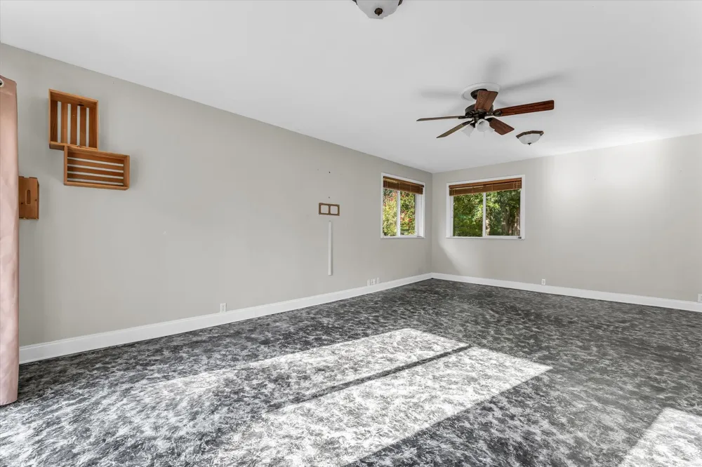 9730 Timberview Drive Woodway, TX 76712