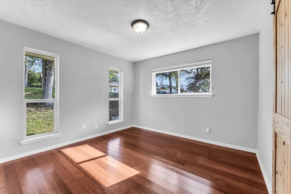 9730 Timberview Drive Woodway, TX 76712