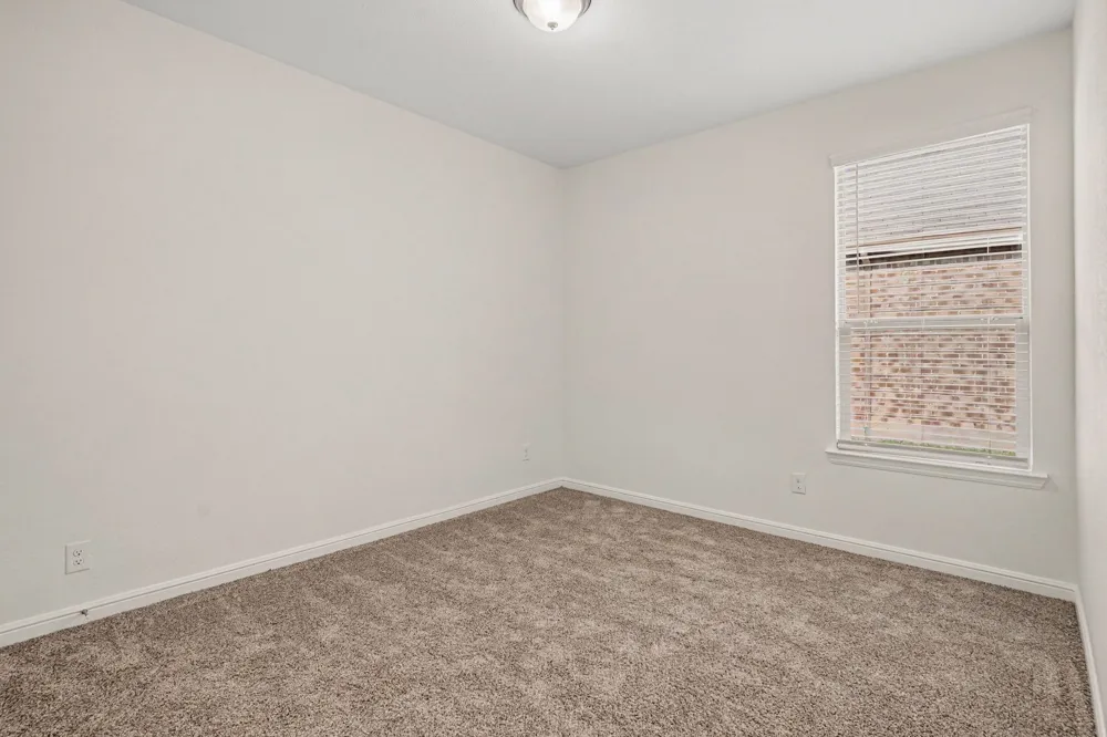 729 Rebecca Lane Saginaw, TX 76131