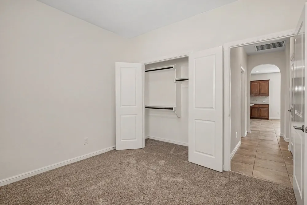 729 Rebecca Lane Saginaw, TX 76131