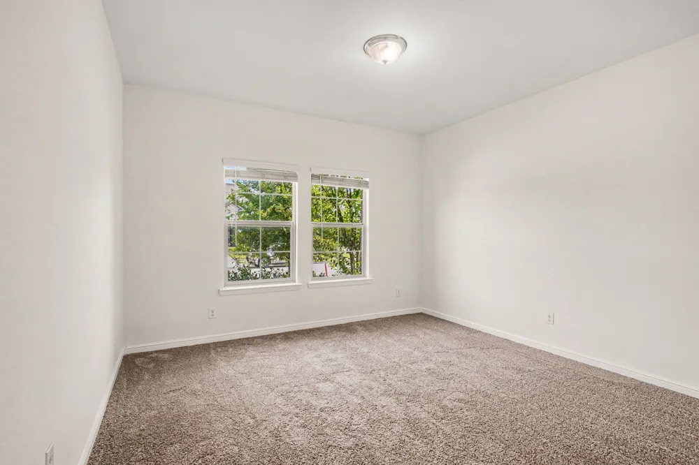 729 Rebecca Lane Saginaw, TX 76131