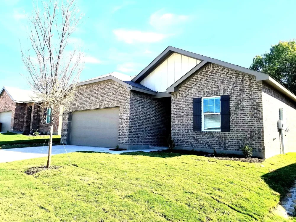 724 Crestridge Drive Lavon, TX 75166