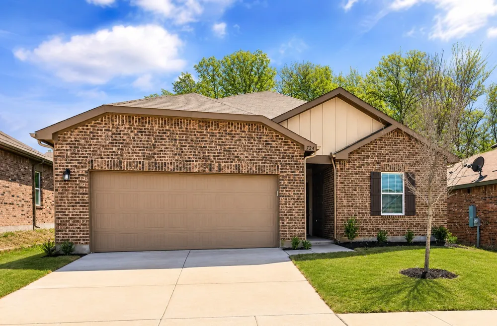 724 Crestridge Drive Lavon, TX 75166