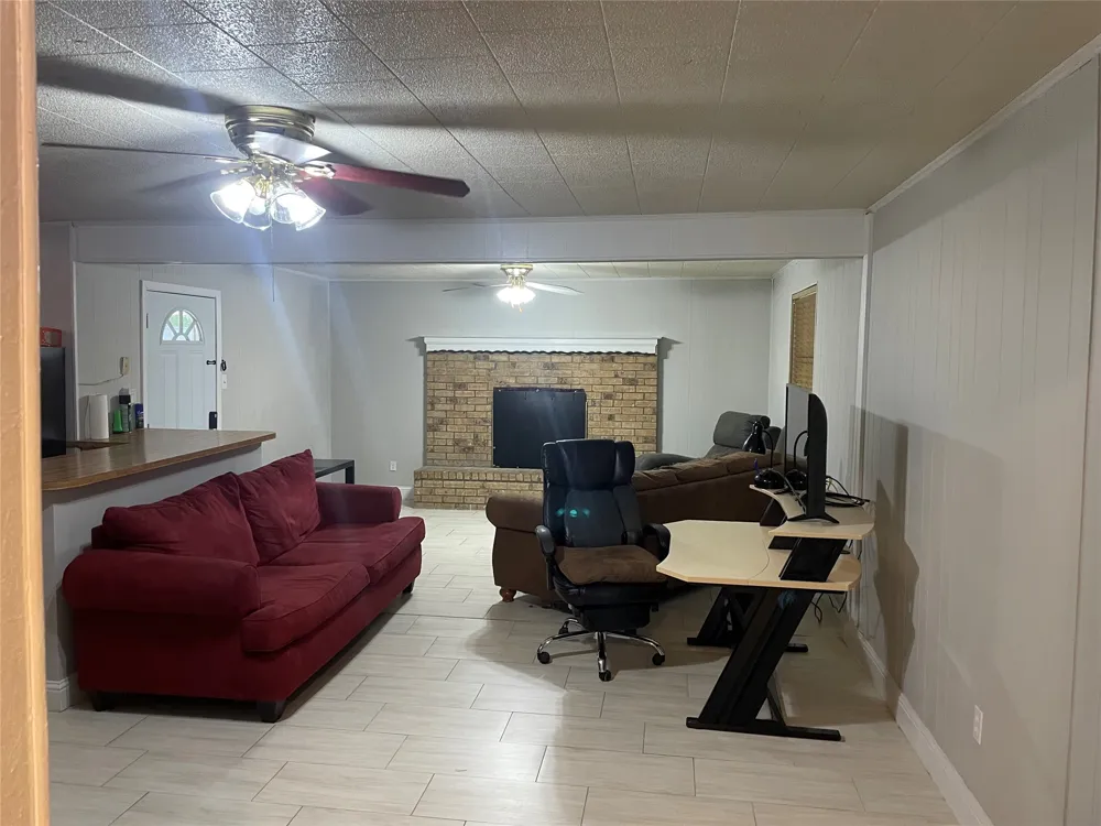 114 Crestridge Drive Hutchins, TX 75141