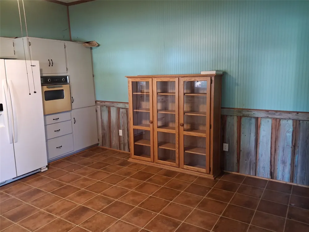 310 Trinity Street Coleman, TX 76834