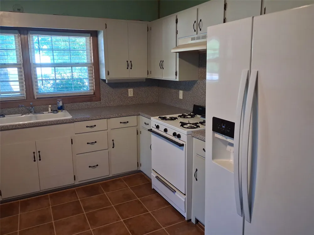310 Trinity Street Coleman, TX 76834