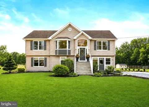 137 W COHAWKIN ROAD