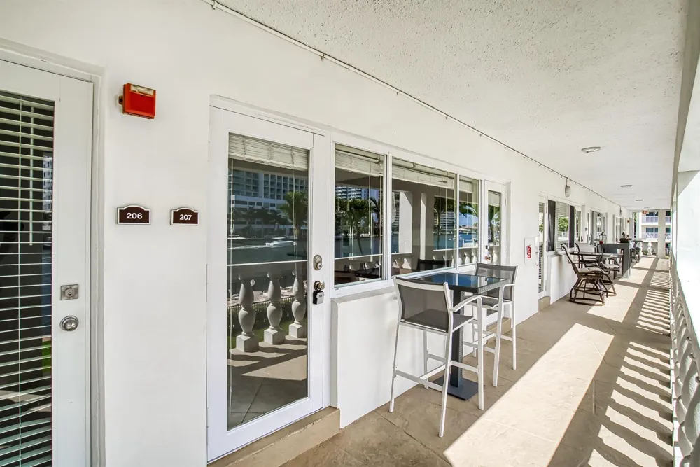2895 NE 32ND STREET #207 Fort Lauderdale, FL 33306