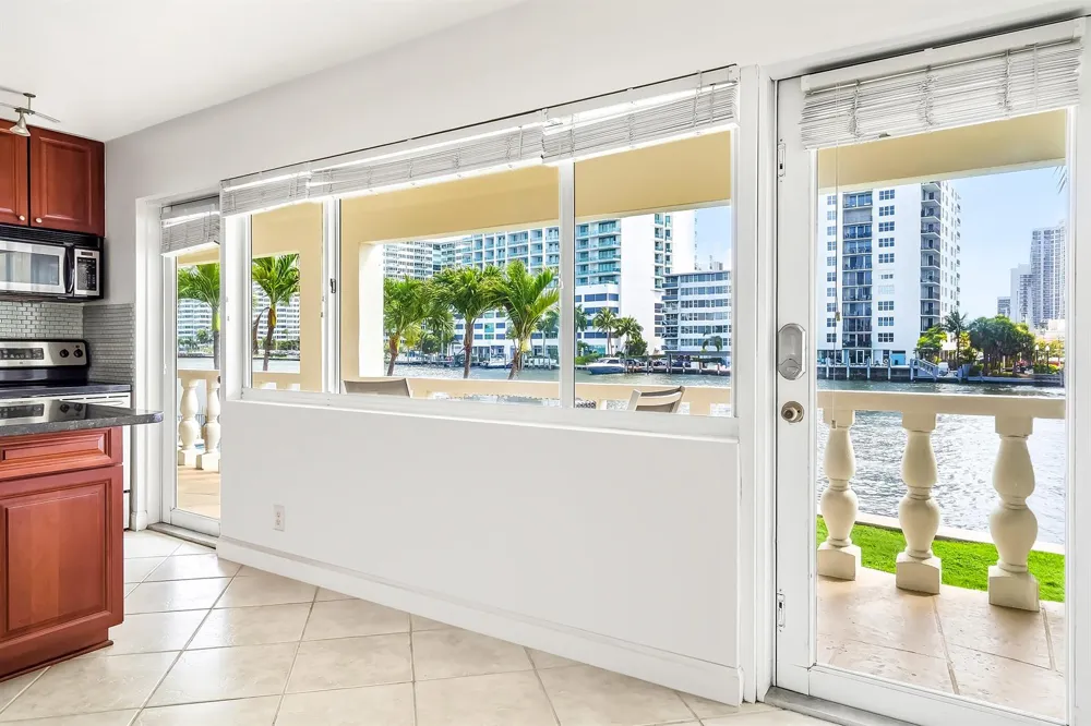 2895 NE 32ND STREET #207 Fort Lauderdale, FL 33306