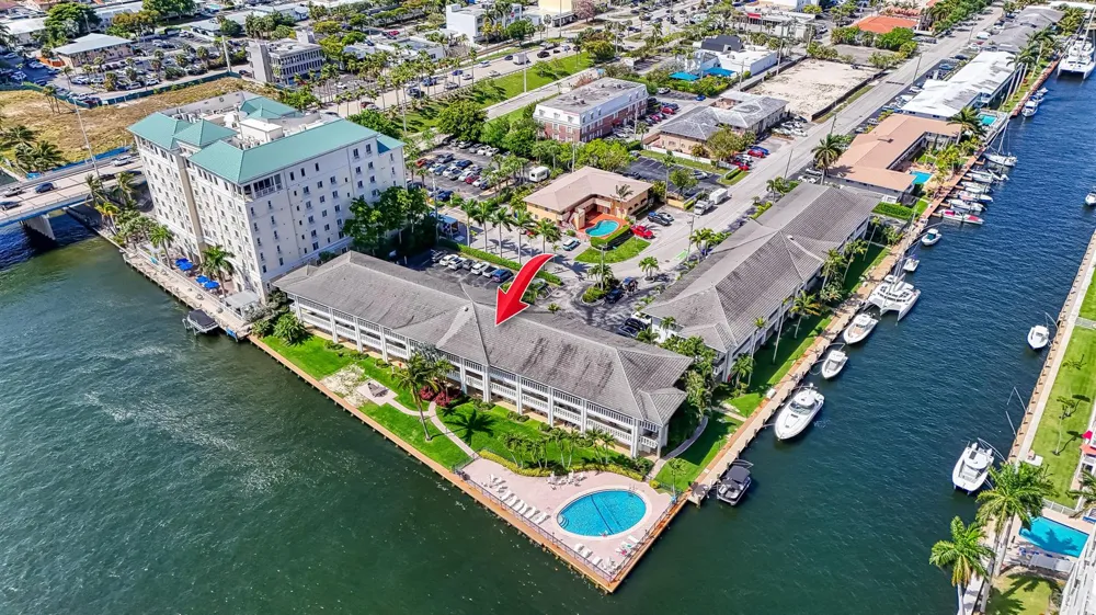 2895 NE 32ND STREET #207 Fort Lauderdale, FL 33306