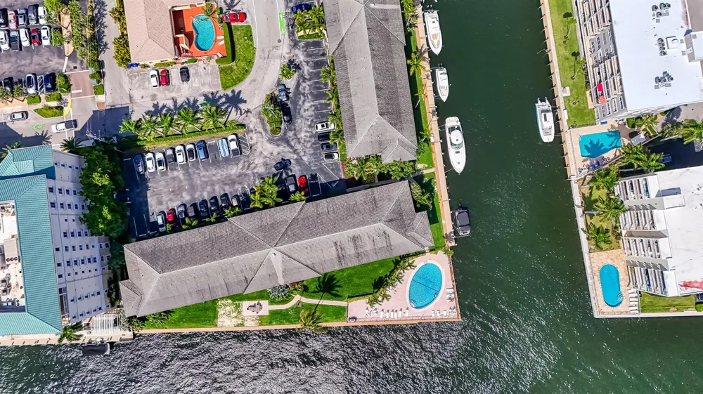 2895 NE 32ND STREET #207 Fort Lauderdale, FL 33306