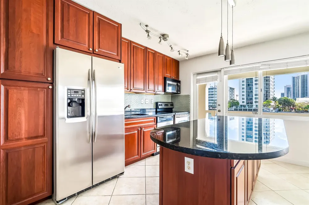 2895 NE 32ND STREET #207 Fort Lauderdale, FL 33306