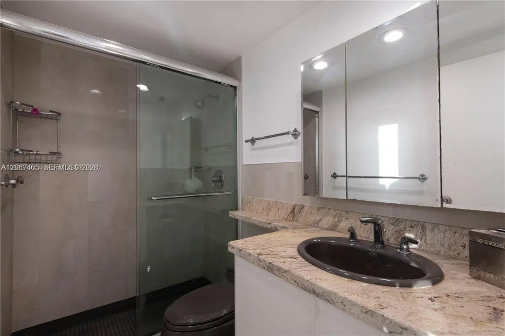 10185 Collins Ave #1416 Bal Harbour, FL 33154