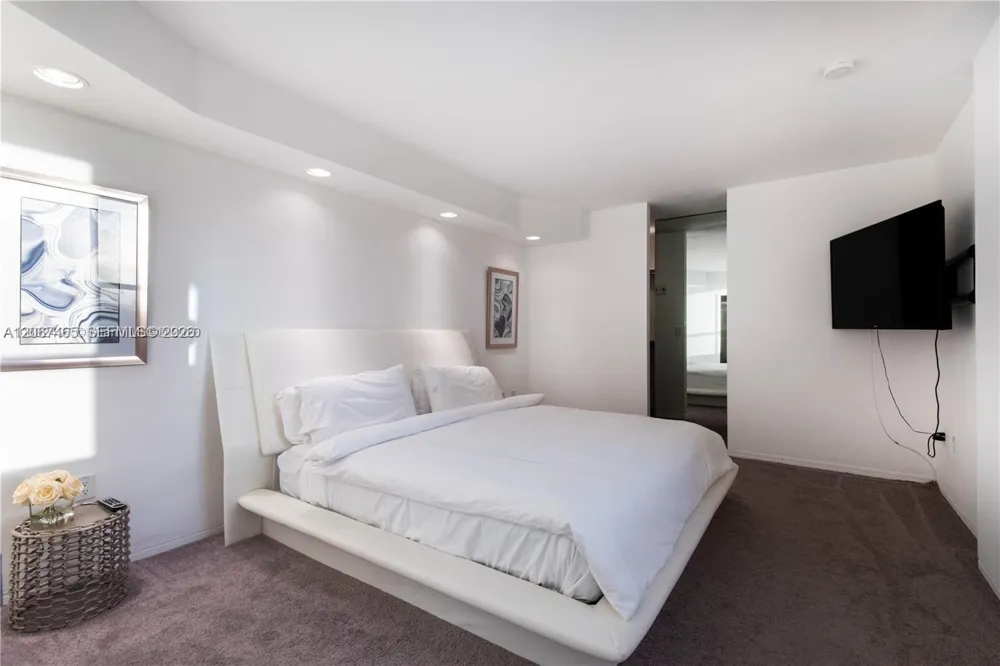 10185 Collins Ave #1416 Bal Harbour, FL 33154