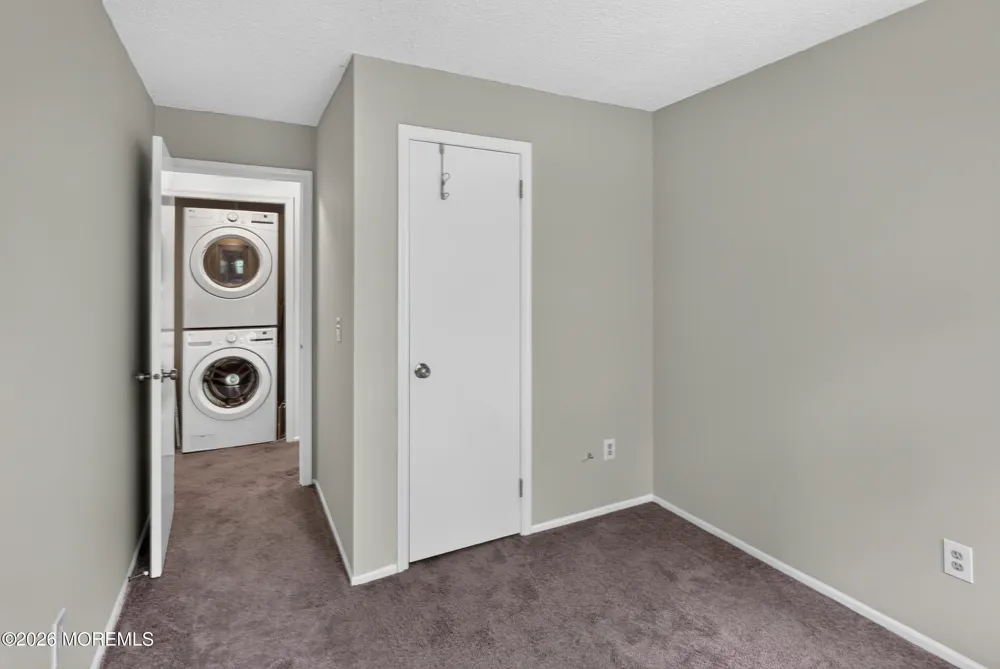 92 Des Moines Court Tinton Falls, NJ 07712