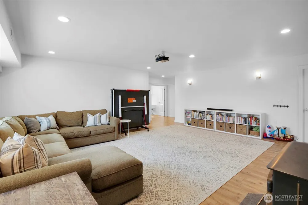 5165 Road E.7 NE Moses Lake, WA 98837