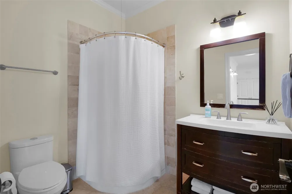 5165 Road E.7 NE Moses Lake, WA 98837