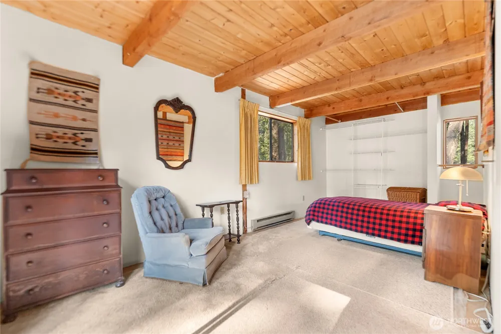 11 Susan Road Mazama, WA 98834