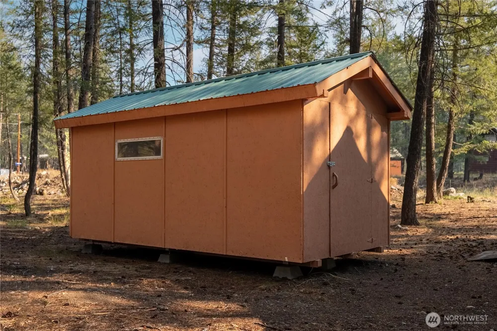 11 Susan Road Mazama, WA 98834