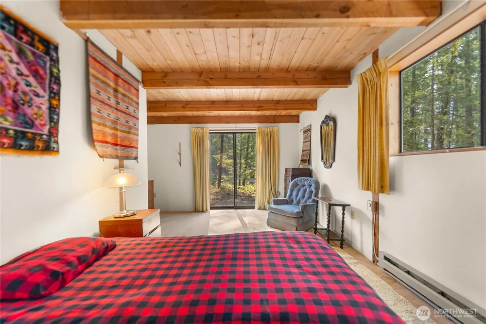 11 Susan Road Mazama, WA 98834
