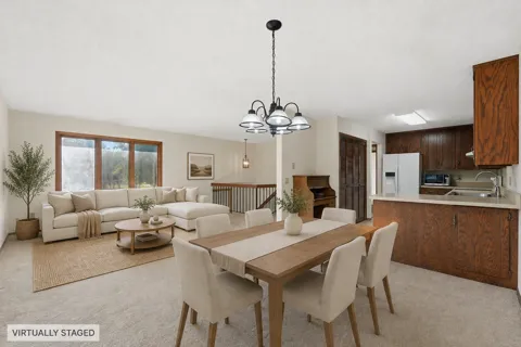14708 Embry Path