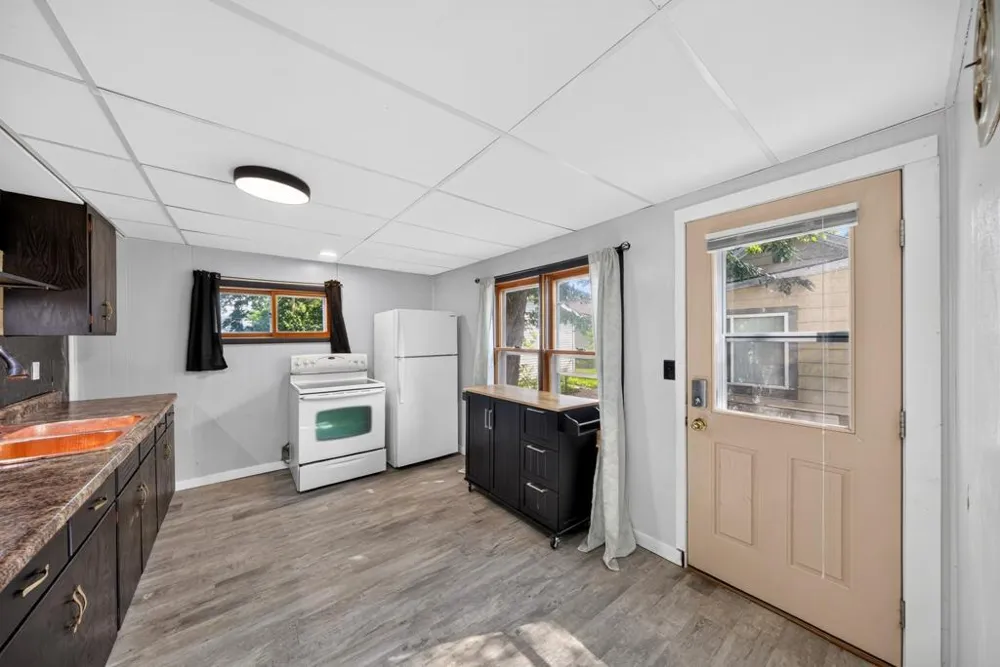 556 W 5th Street Winona, MN 55987